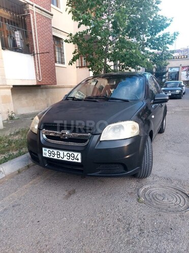Chevrolet Aveo-1