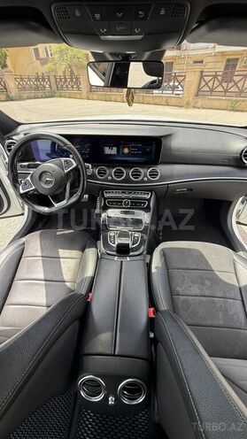 Mercedes E 200-3