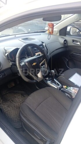 Chevrolet Aveo-2