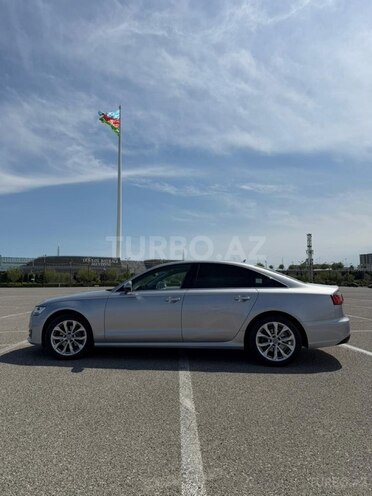 Audi A6-3