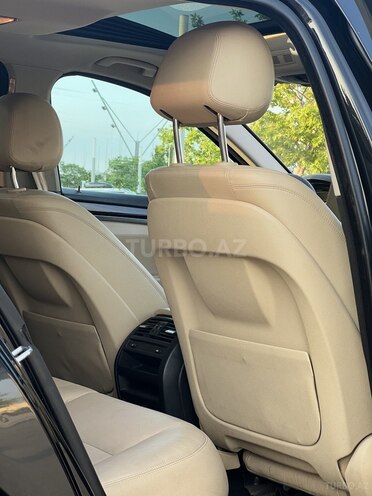 BMW 528-16