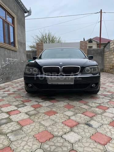 BMW 750-1