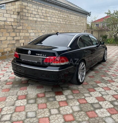 BMW 750-4