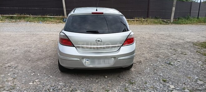 Opel Astra-2