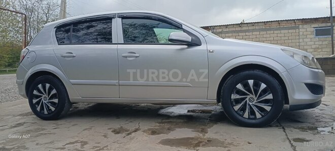 Opel Astra-3