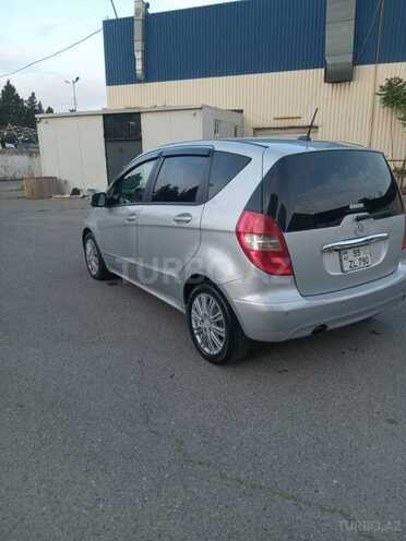 Mercedes A 180-6