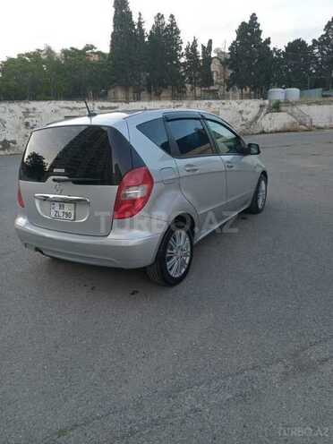 Mercedes A 180-5