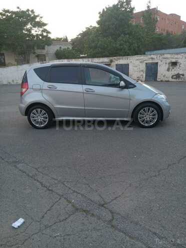 Mercedes A 180-4