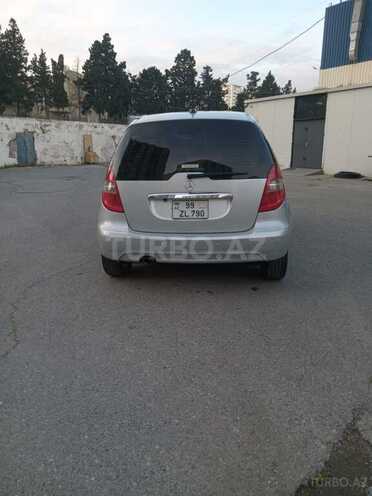 Mercedes A 180-8