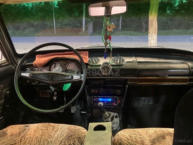 LADA (VAZ) 2106-5