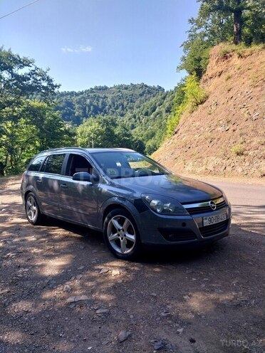 Opel Astra-2