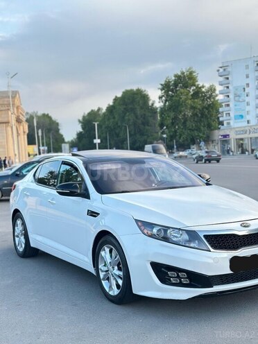 Kia Optima-1