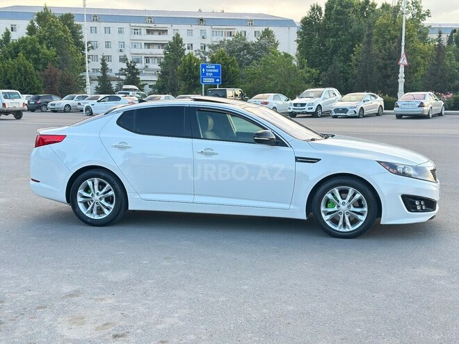 Kia Optima-3