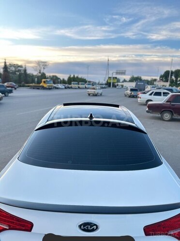 Kia Optima-21