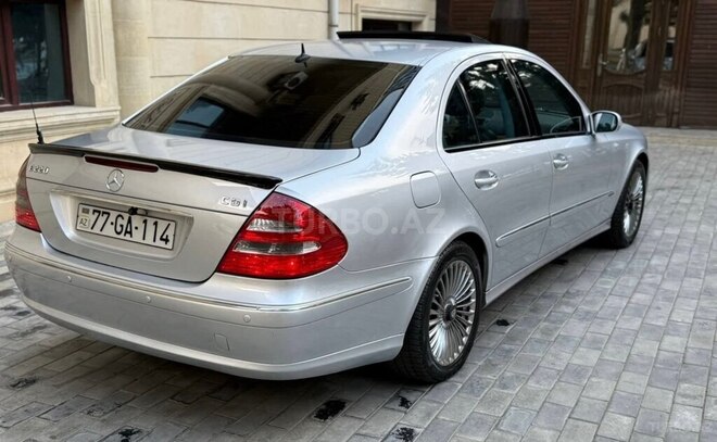 Mercedes E 220-3