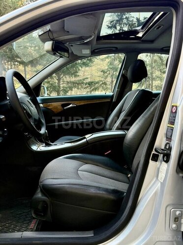 Mercedes E 220-6