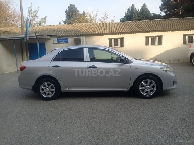 Toyota Corolla-11