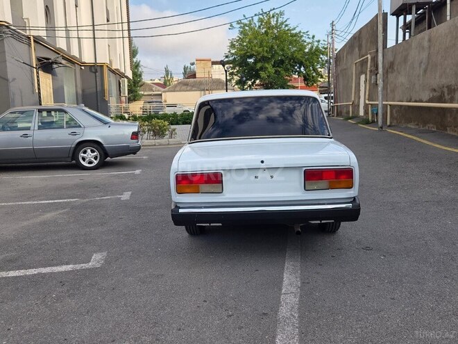 LADA (VAZ) 2107-8
