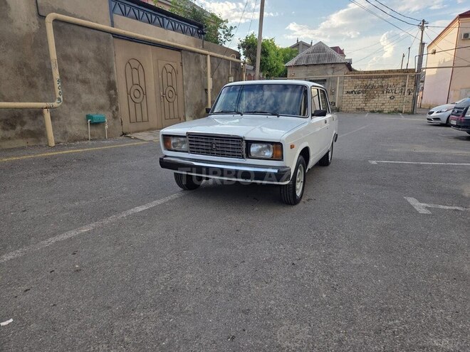 LADA (VAZ) 2107-3