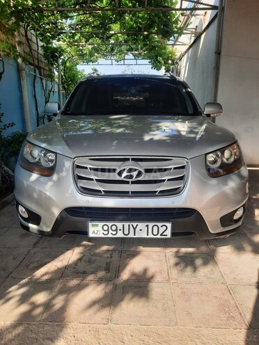 Hyundai Santa Fe-1