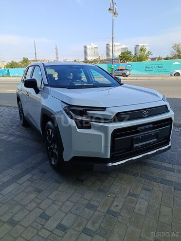Toyota RAV4-8