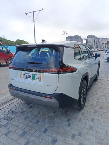 Toyota RAV4-12