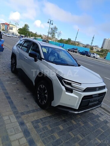Toyota RAV4-18