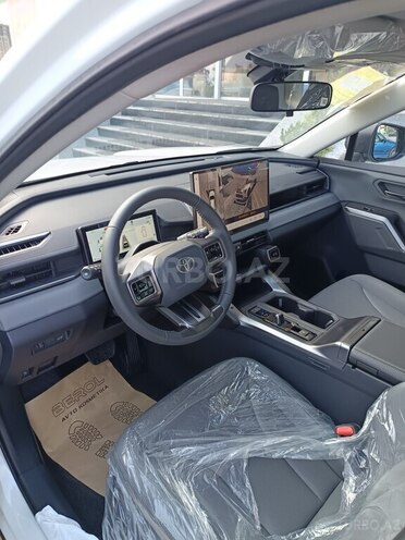 Toyota RAV4-19