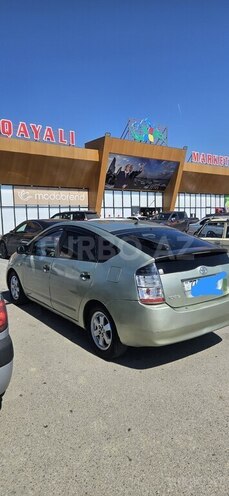 Toyota Prius-6