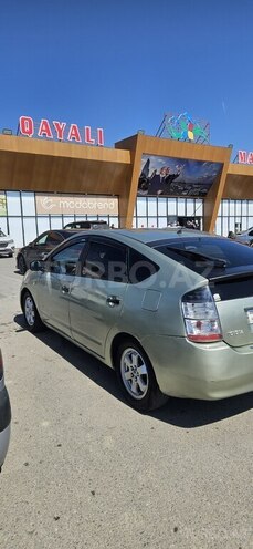 Toyota Prius-9
