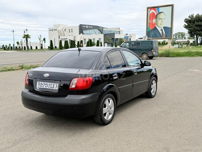 Kia Rio-6