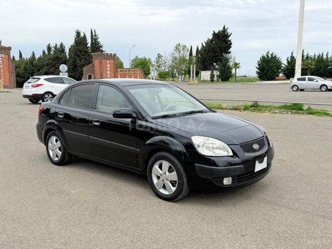 Kia Rio-9