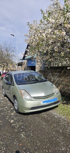Toyota Prius-1