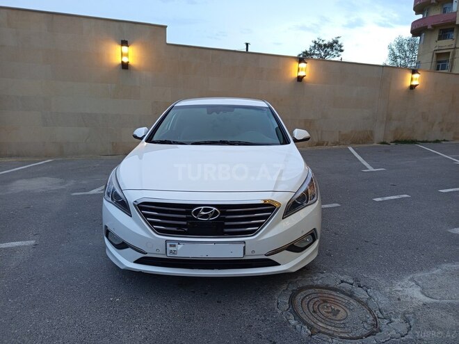 Hyundai Sonata-1
