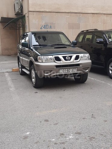 Nissan Terrano-8