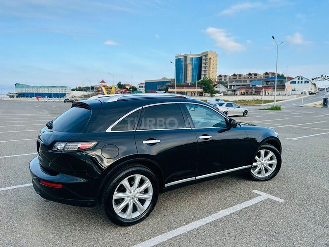 Infiniti FX35-8