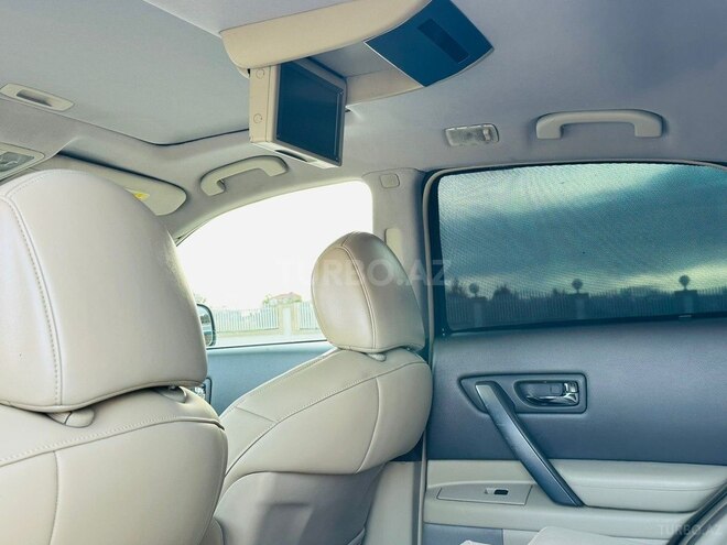 Infiniti FX35-19