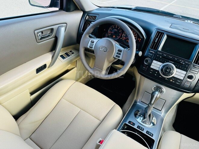 Infiniti FX35-20