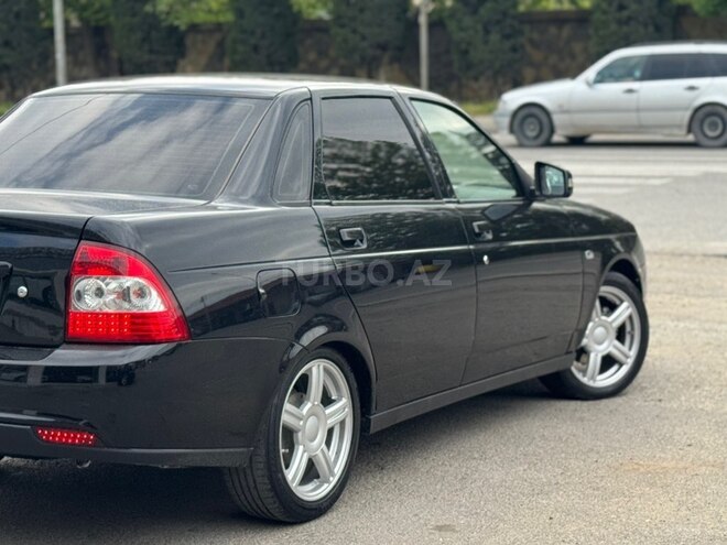 LADA (VAZ) Priora-10