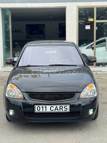 LADA (VAZ) Priora-1