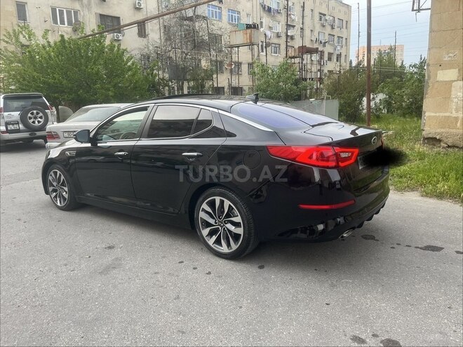 Kia Optima-4