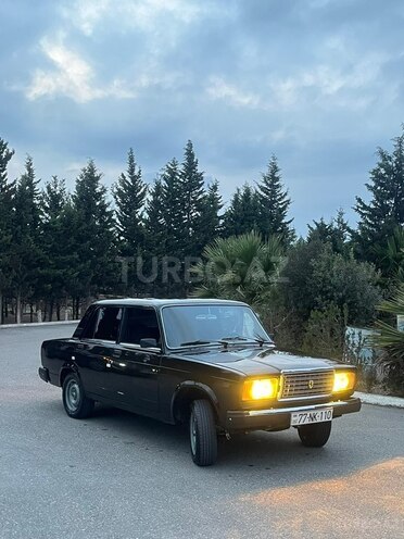 LADA (VAZ) 2107-1