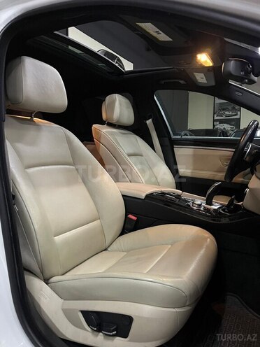 BMW 528-11
