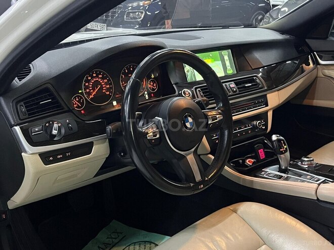 BMW 528-13