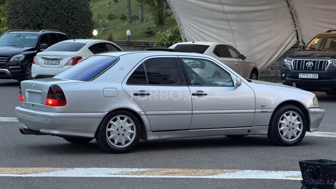 Mercedes C 240-9