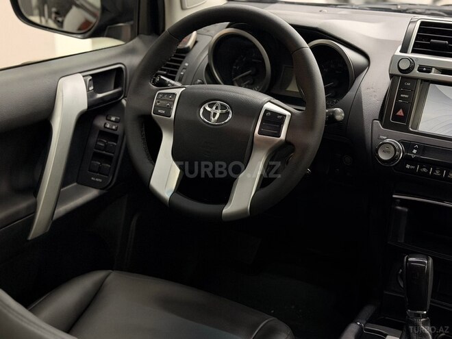 Toyota Land Cruiser Prado 2014, 390,000 km - 2.7 л - Bakı