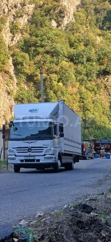 Mercedes Atego 818-1
