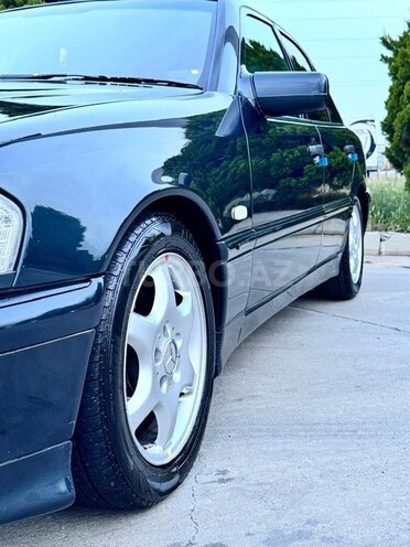 Mercedes C 240-3