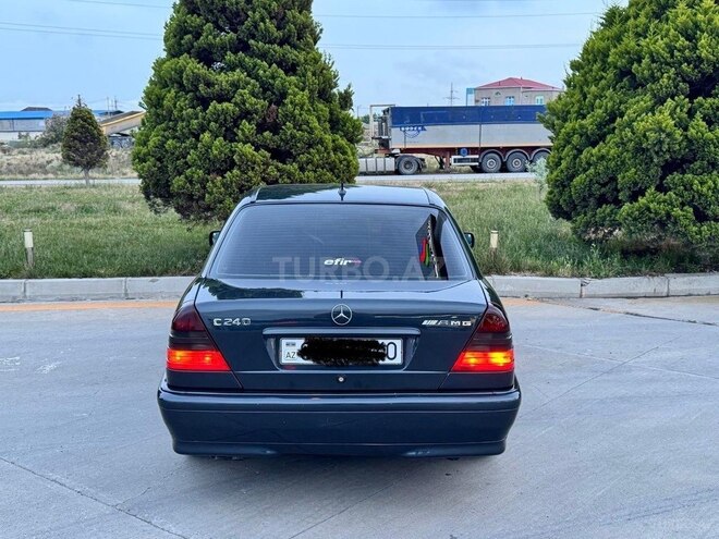 Mercedes C 240-16