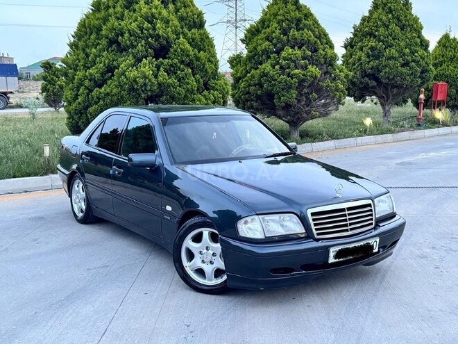 Mercedes C 240-1